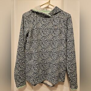 Zero Restriction Women Size S Multicolored Long Sleeve Pullover Hoodie NWT Golf